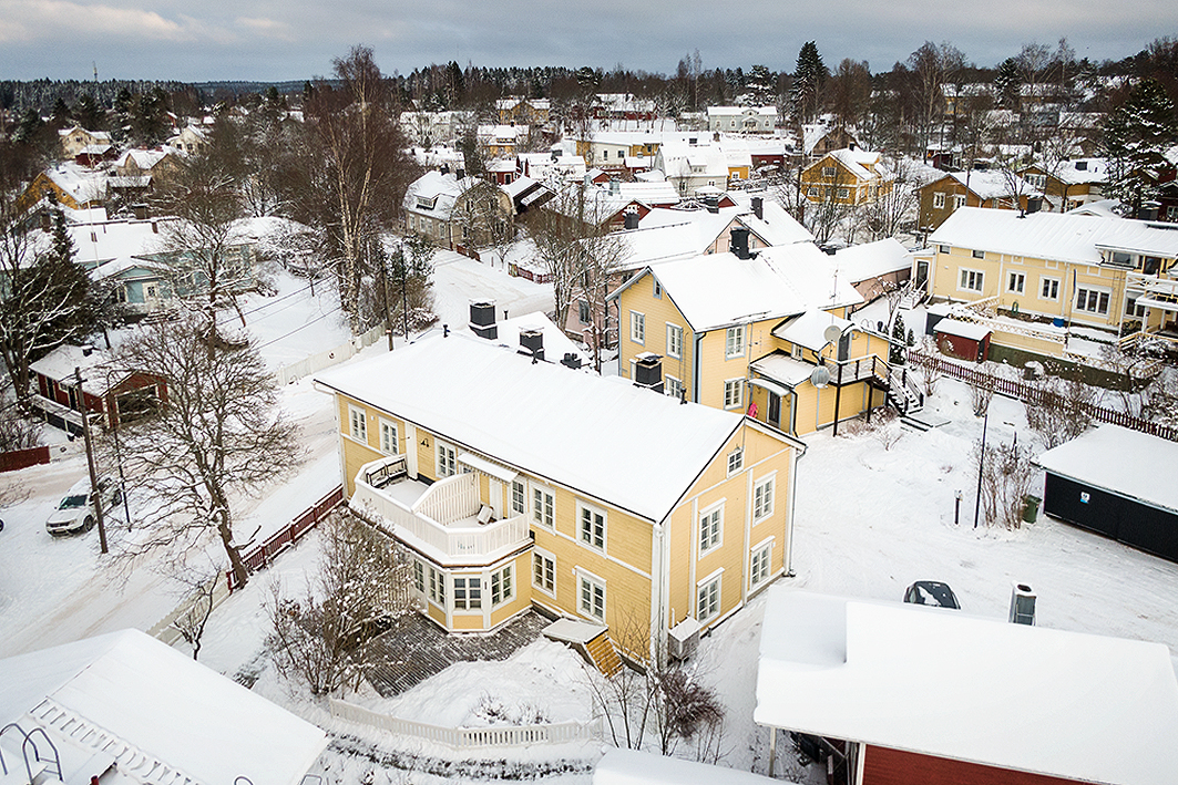 Porvoo, Kahdeksantoistamäki, Vanha Kuninkaantie 9 as.2